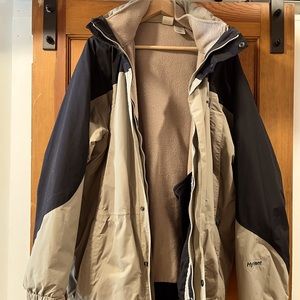 North Face Mens XL HyVent 3 in 1 jacket.  Good condition